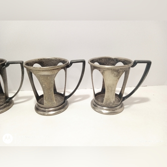 Soda Fountain Ice Cream Cup Holder Set Of 4 Vintage Retro Metal Lily Fountain - Picture 3 of 8